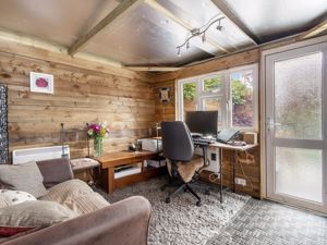 Photo 23- click for photo gallery